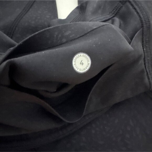 Lululemon Womens High-Rise Dark Black Patterned Leggings Size 4 With Pockets - Picture 5 of 6